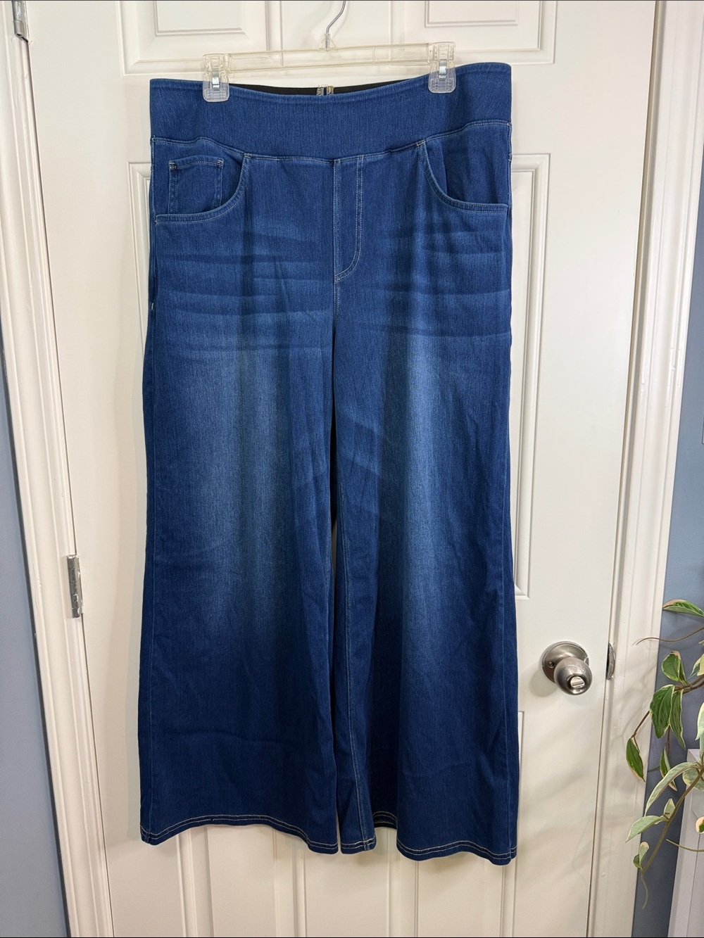 HALARA Dark Blue Wide-Leg Stretch Jeans